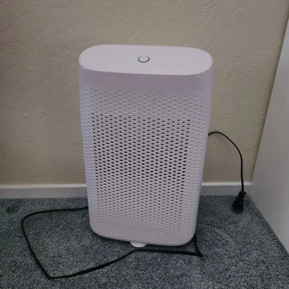 Dehumidifier - Picture 1 of 10